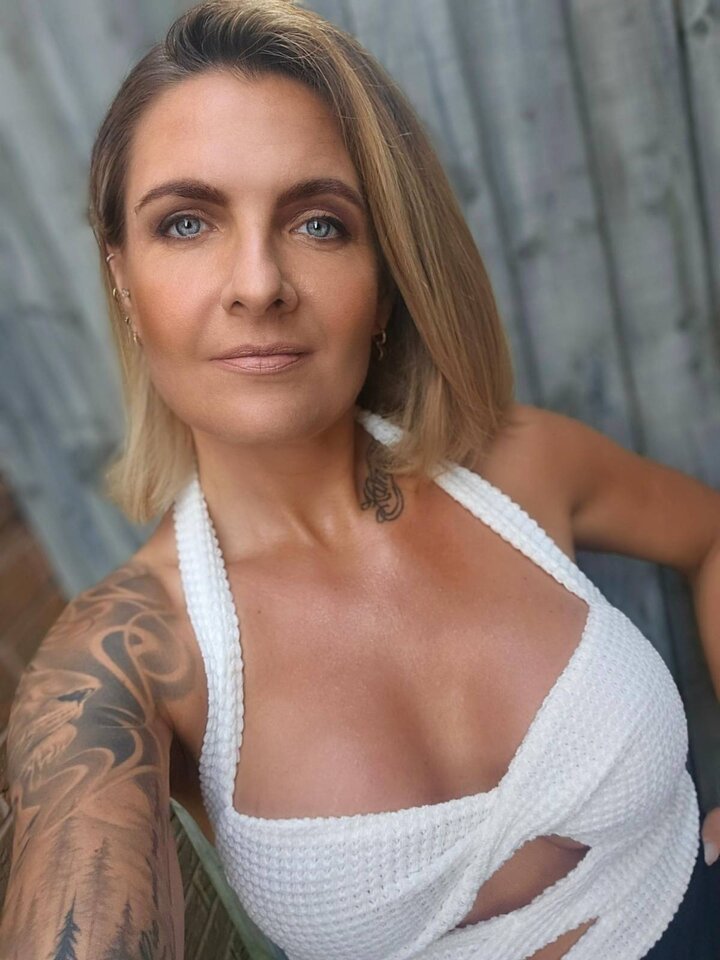 signal-2024-05-18-14-25-25-328.jpg - metalcfcouple