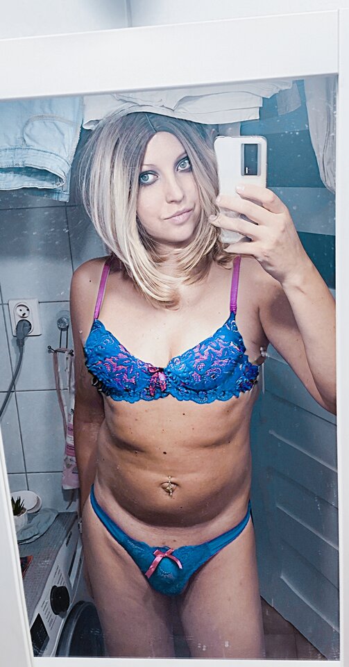 1000053959.jpg - SuniaaMartunia