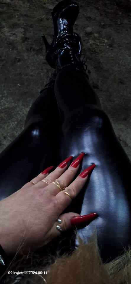 Screenshot_20240524_145012_Gallery.jpg - RoksanaiNikol