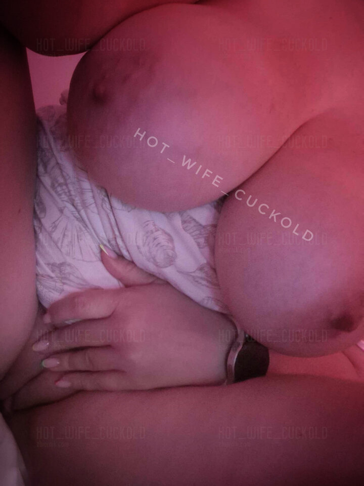 n_85ecd3b4-6569-479f-a0f6-dc63643f312a-01.jpeg - Hot_Wife_Cuckold