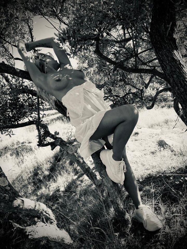 2022cbe3-0070-4203-bf56-4d3c9f50f266.jpeg - Wonderwoman33