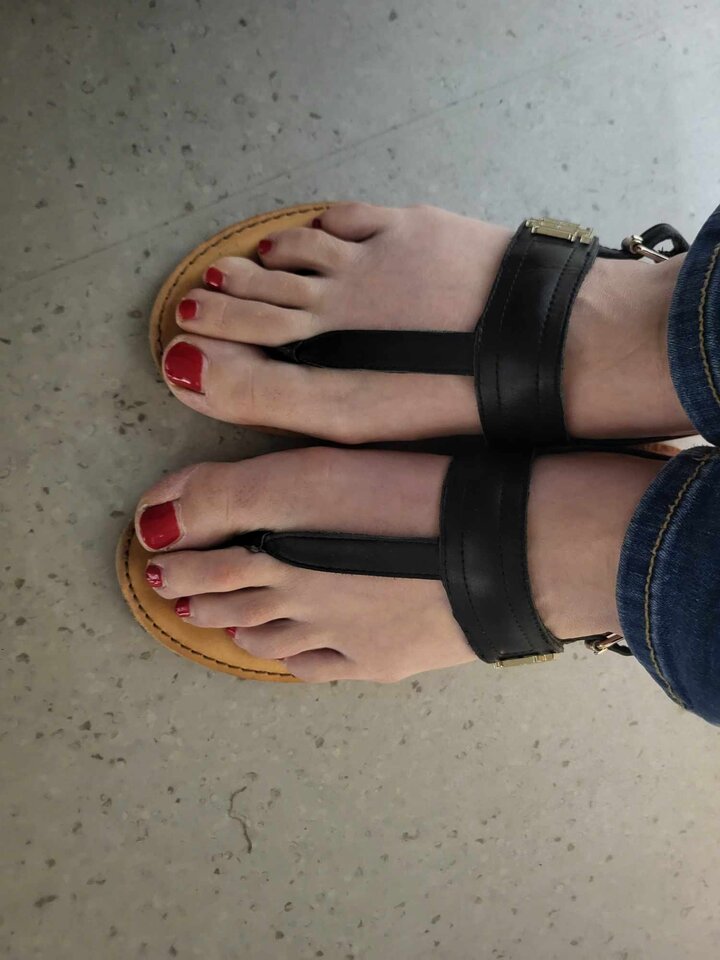 Messenger_creation_1ce02cb1-7a43-42a2-b1b6-798ac88541db.jpeg - EndrjuEmi