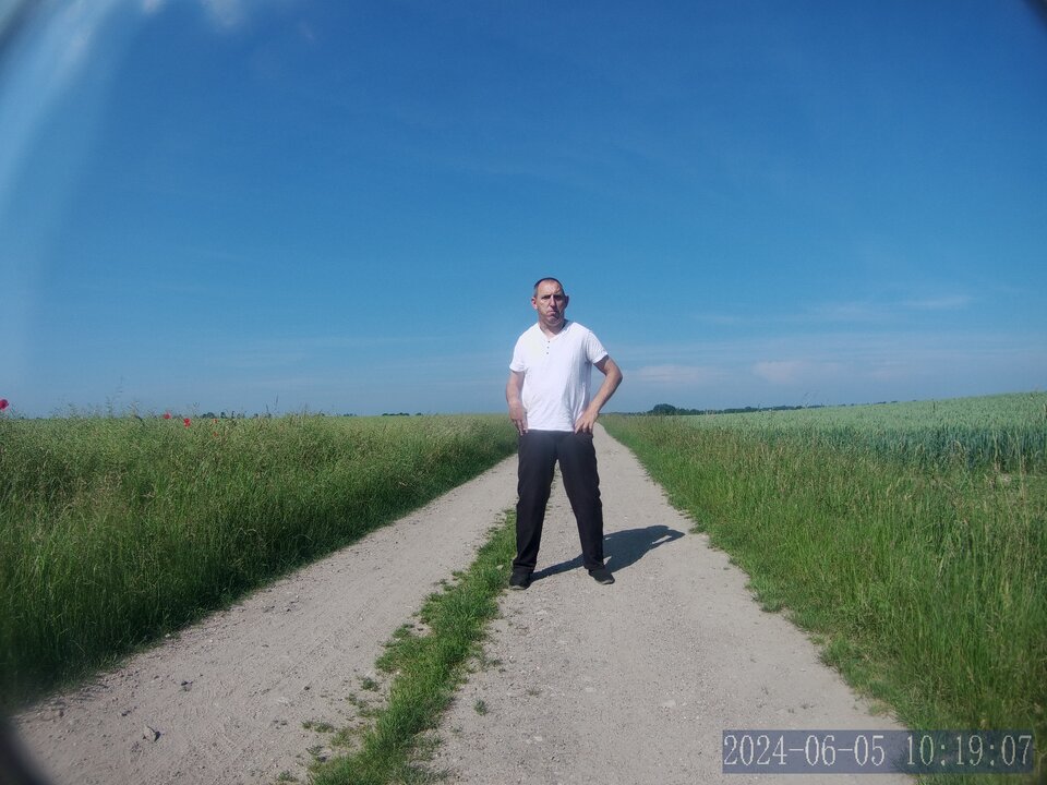 DLAY0300.JPG - bojman8