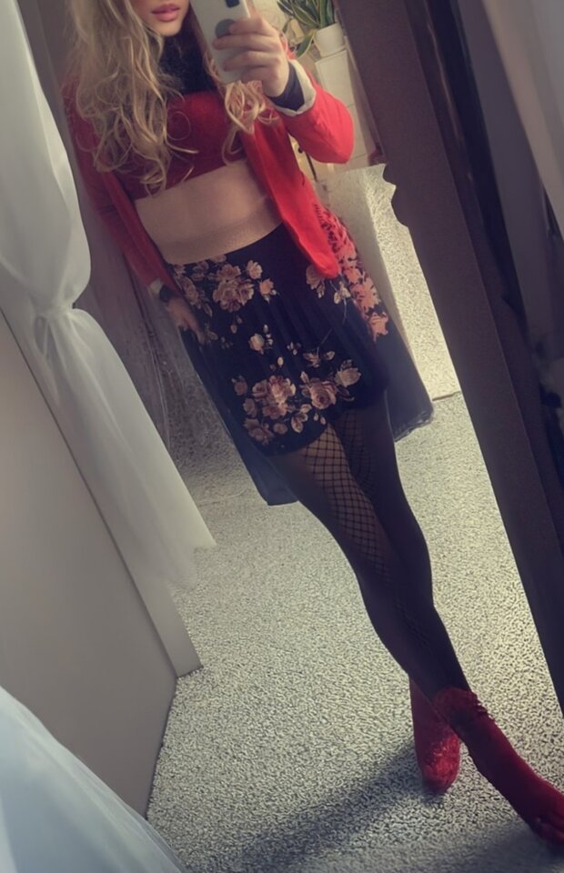 https://onlyfans.com/ameliatrans69 🔥 - Ameliatrans