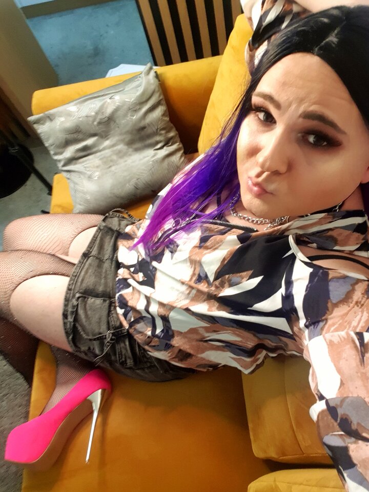 1000006901.jpg - Sunia_trans_Agunia