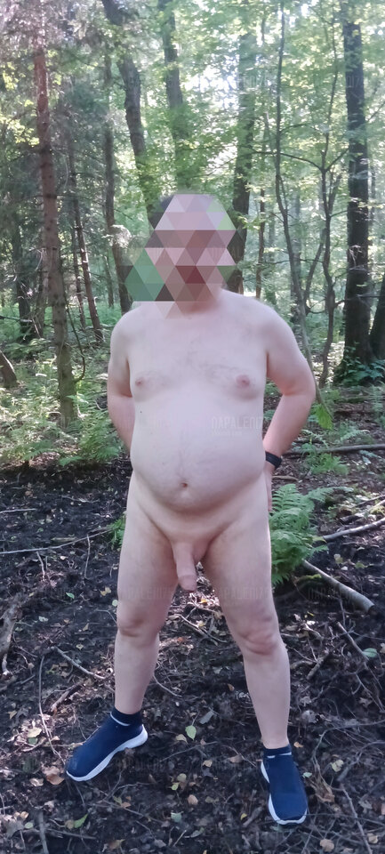 Gajowy w poszukiwaniu leśnego ruchadełka - Napaleni75