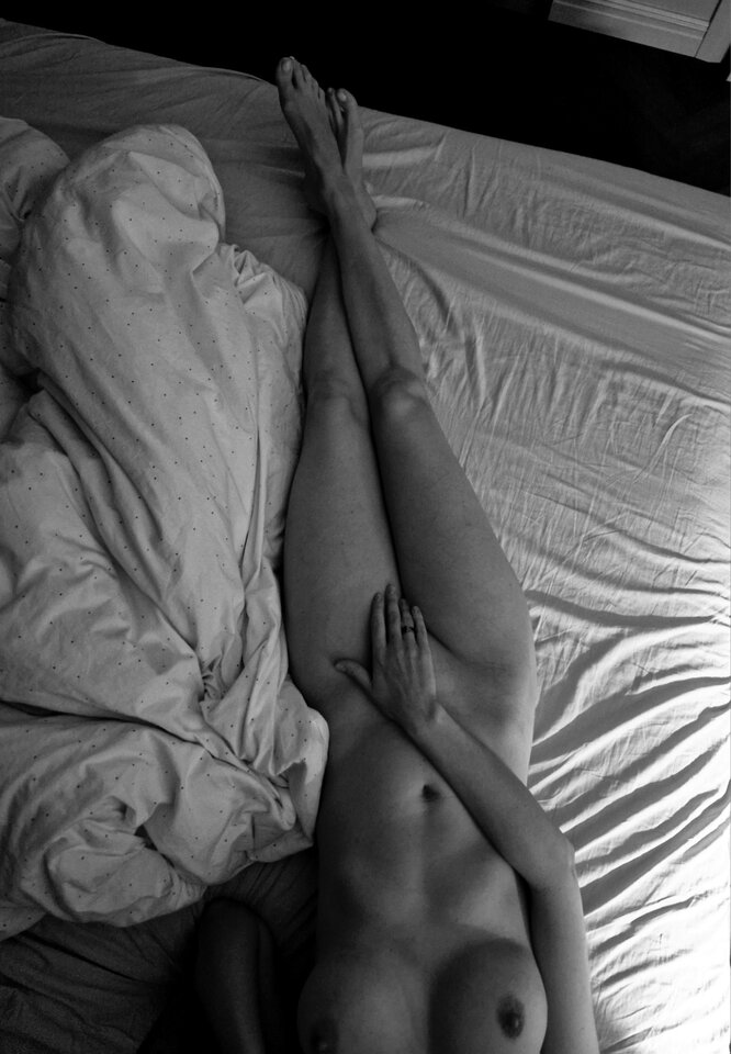 in_bed.jpg - CoupleFromLT