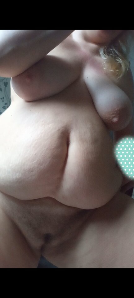 Cipsko 50 z bliska z cycami - onislask36i30