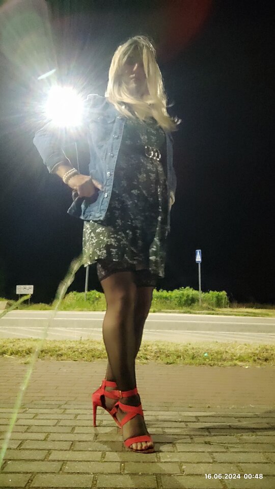 1000108390.jpg - Daria54