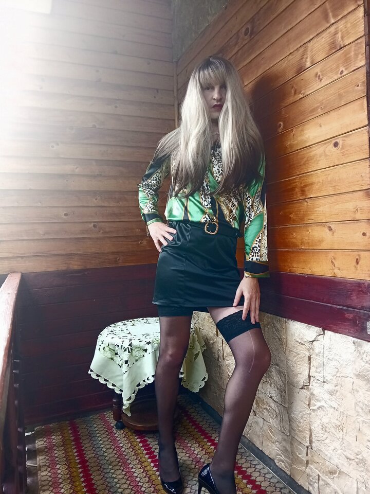 1000031423.jpg - sylviacrossdress