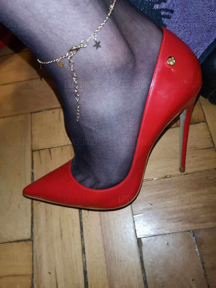 20240620_223734.jpg - LegsLuxus