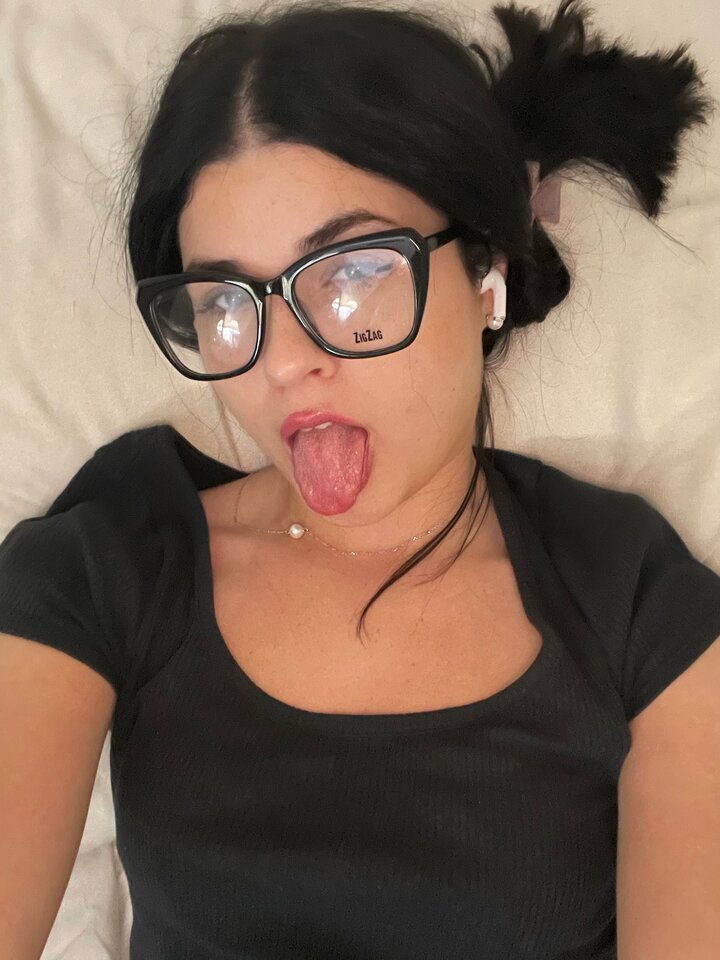 ACzwh3uKHdY.jpg - _Alissa_