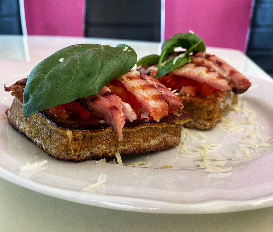 😘🥓🌶️ 🥚 - serialowapara19782