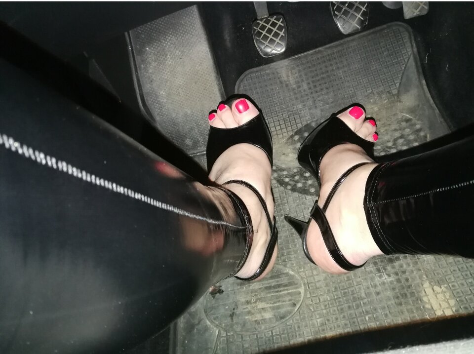 Screenshot_20240627_121045_Gallery.jpg - RoksanaiNikol