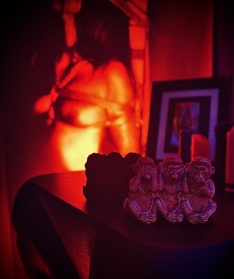 … - LaCrimadiSangue