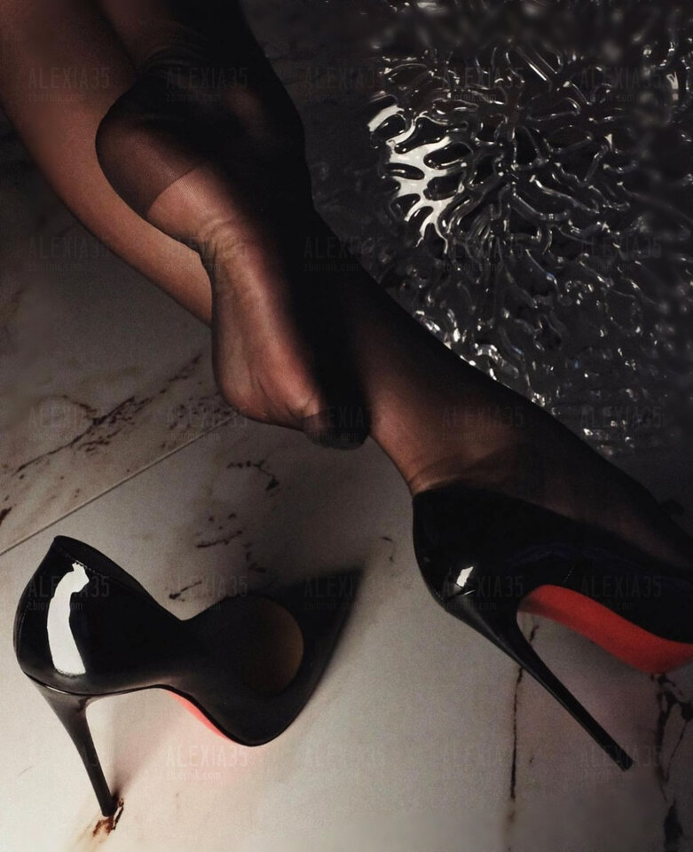 Szpilki i poczucie własnej wartości muszą być WYSOKIE😉 - Alexia35