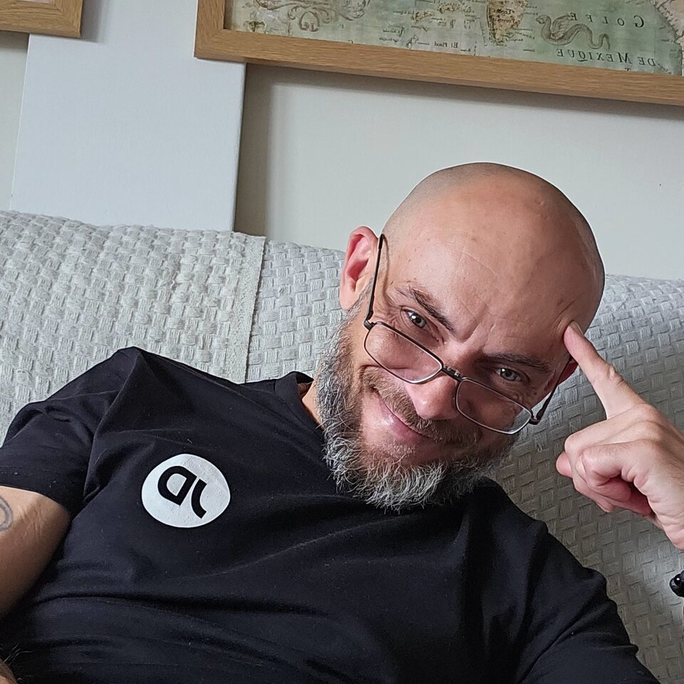 1000006389.jpg - Glass76