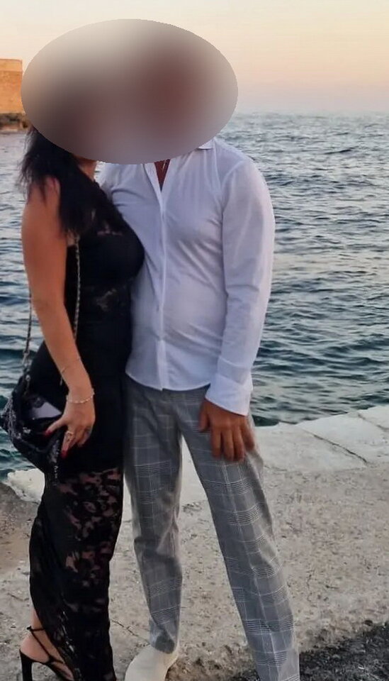 720090078793.jpeg - pozadomem