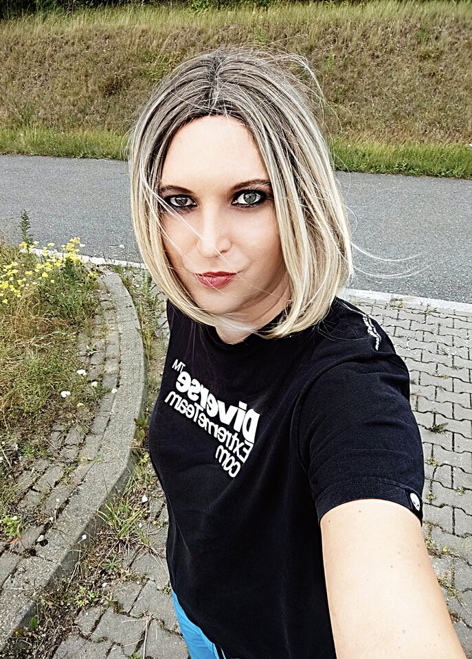 1000054576.jpg - SuniaaMartunia