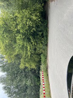 Jestem pod co … ktoś?