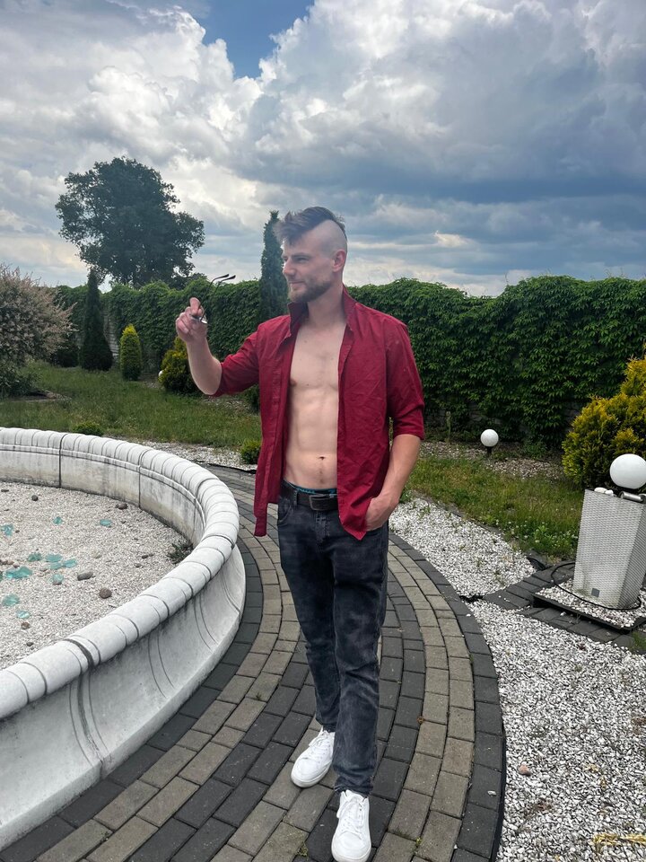 1000018265.jpg - Chris1393