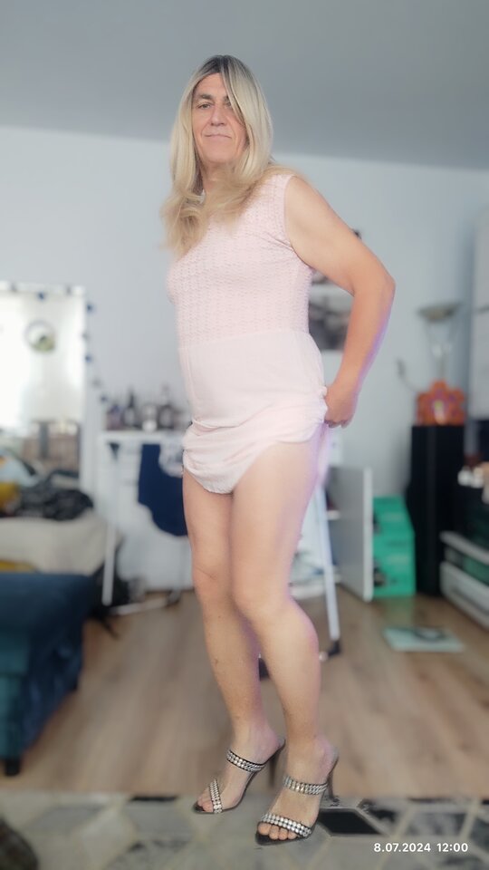 1000108697.jpg - Daria54