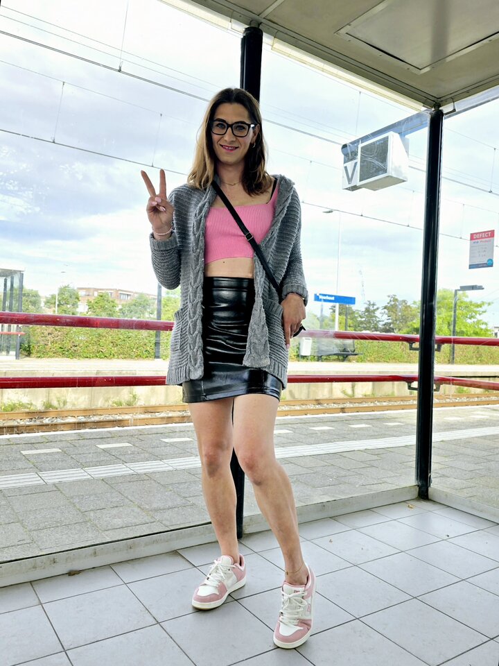 1000015794.jpg - j0aNa89