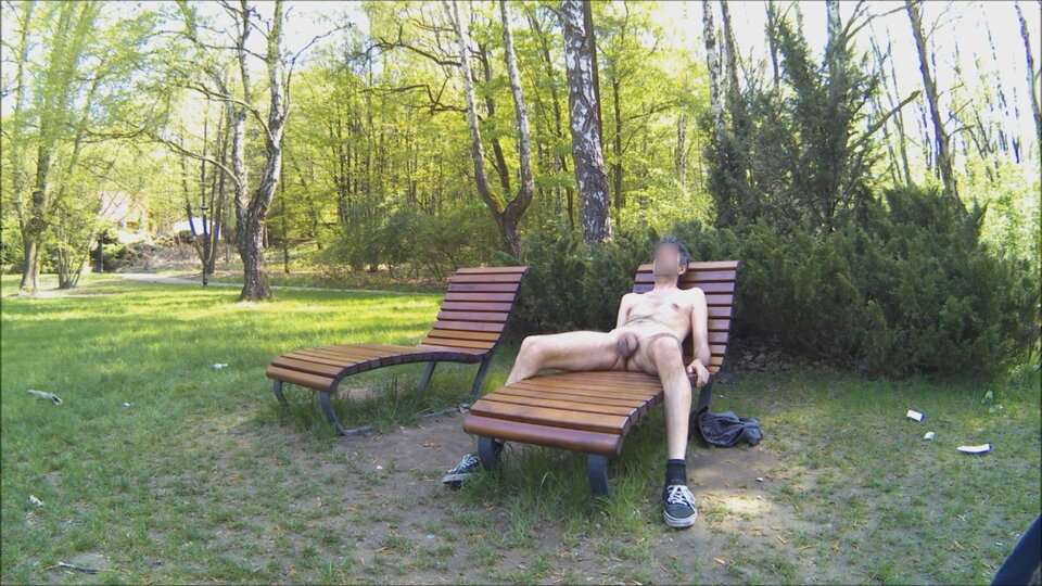 CHORZÓW - park Śląski - na lezaku.mp4_snapshot_00.21.570.jpg - Krzysztof_cfnm