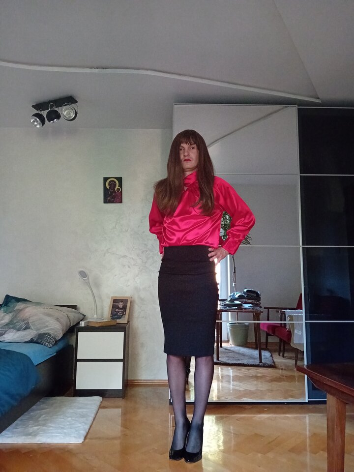 1000031431.jpg - sylviacrossdress