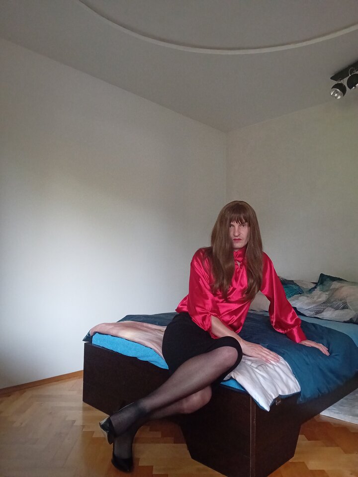 1000031436.jpg - sylviacrossdress