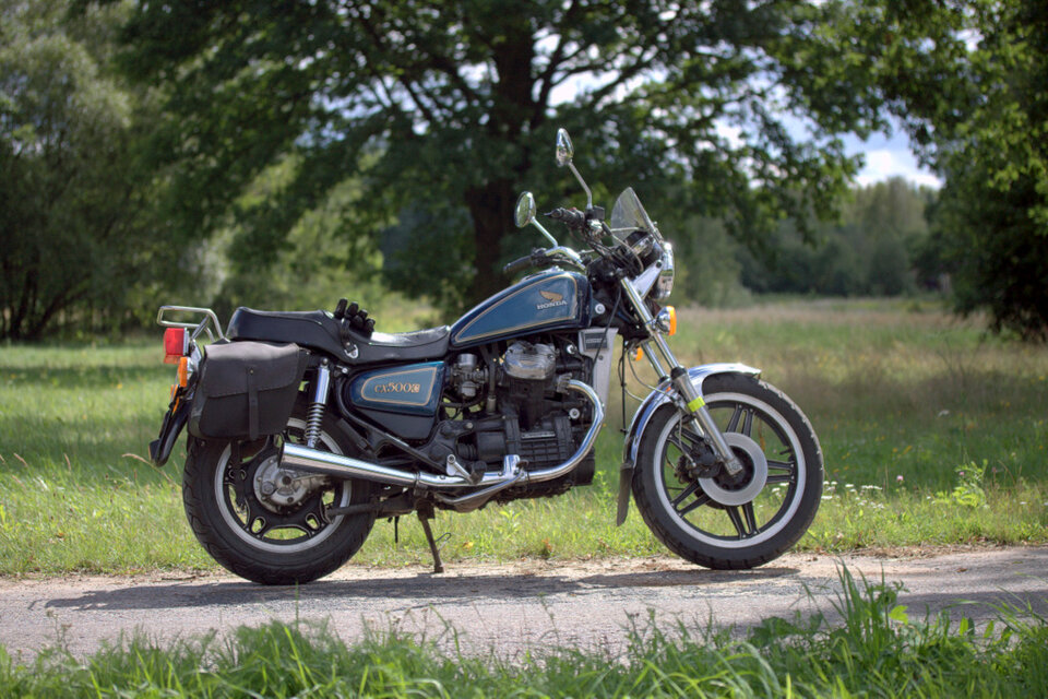 cx500.jpg - Kowal_Dentysta_