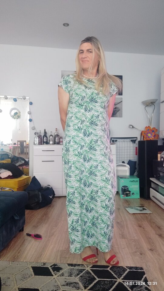 1000108896.jpg - Daria54