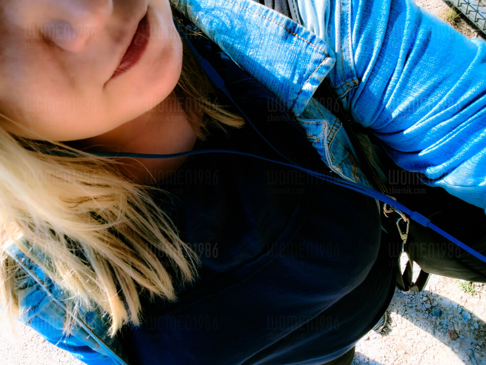 1000022760.jpg - Women1986