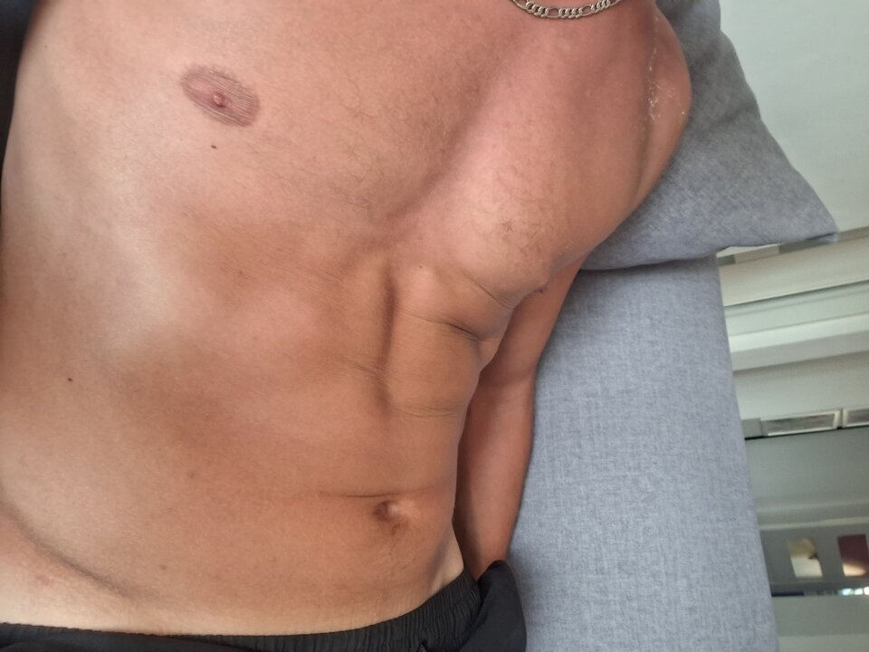 1000003242.jpg - Mike1389