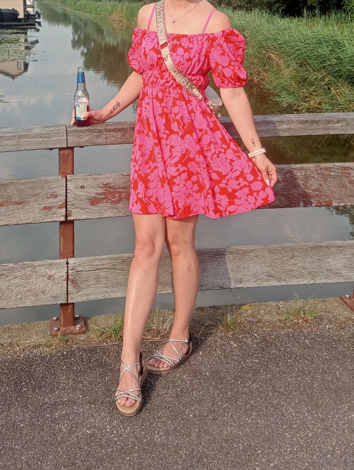 Kto klęknie i da buziaczka ?😜☺️👅 - OnaonNl