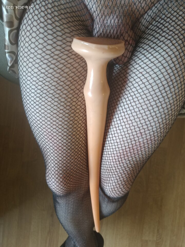 Mój ,,mały" pomocnik, 42 cm długości 4,7cm średnicy w najgr - Palciusia