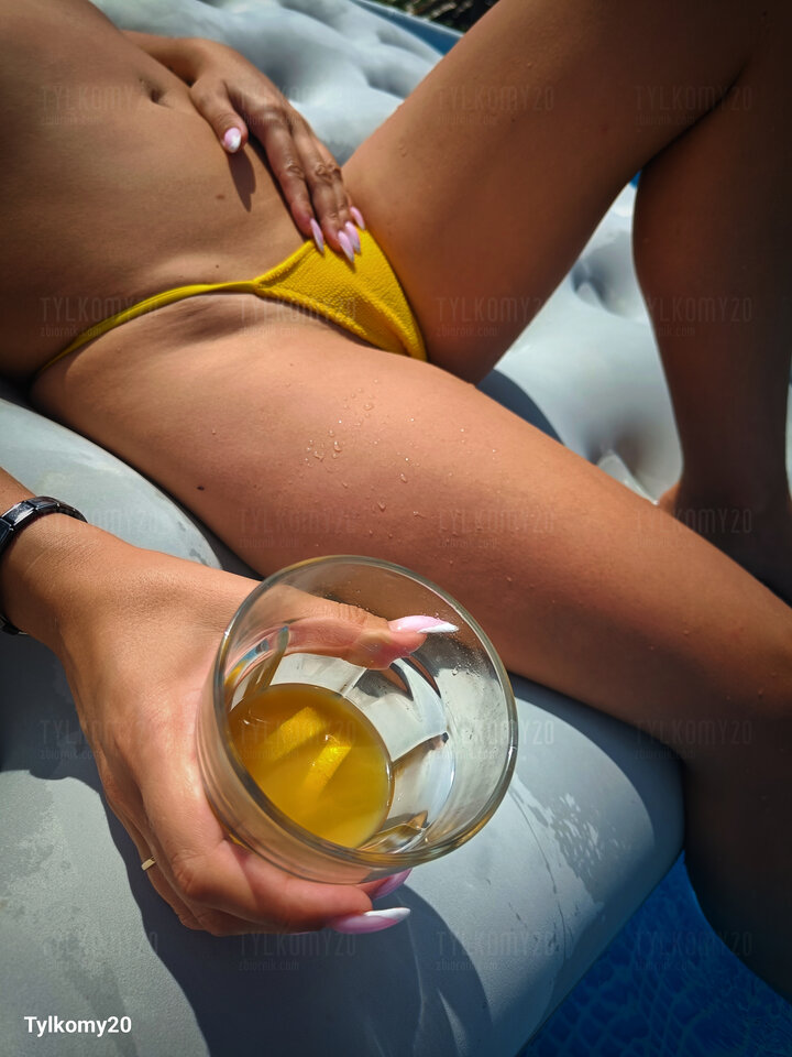 Niedzielny chill 🌊🍹🌞 - tylkomy20