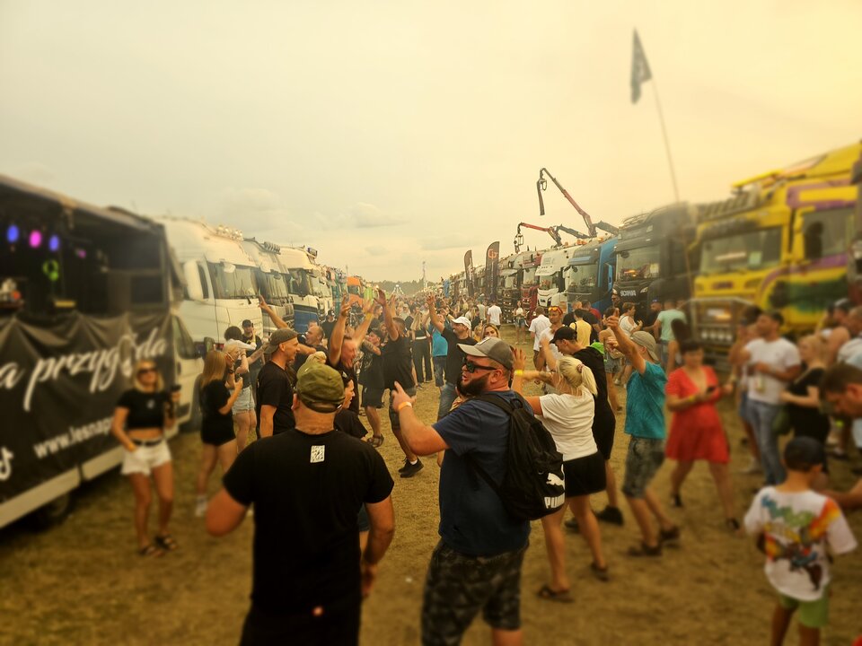 1000016408.jpg - CzornyDuzy