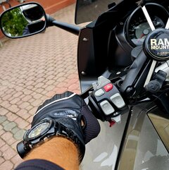 Ogień z rury, przód do góry!