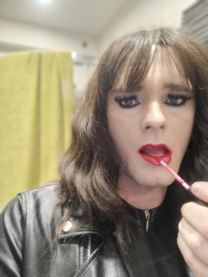 Już prawie...tylko usta  - EdytkaCross