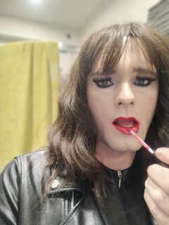 Już prawie...tylko usta 