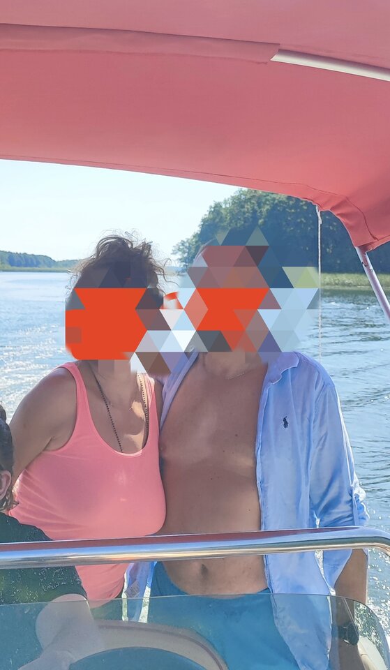 1000003516.jpg - Para_4953