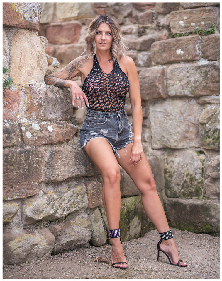 63m.jpg - metalcfcouple