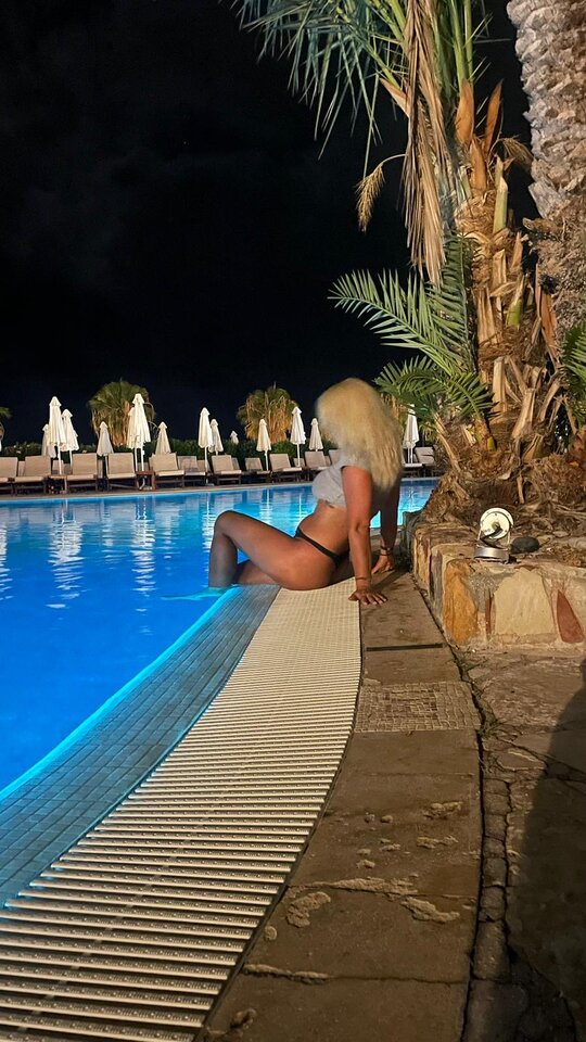 💋💋💋.jpeg - Luna2022