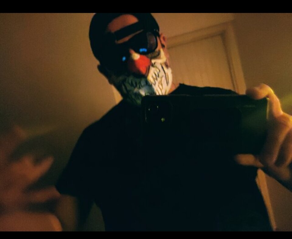 Screenshot_2022-03-19-23-25-50-38_40deb401b9ffe8e1df2f1cc5ba480b - Grubysiur