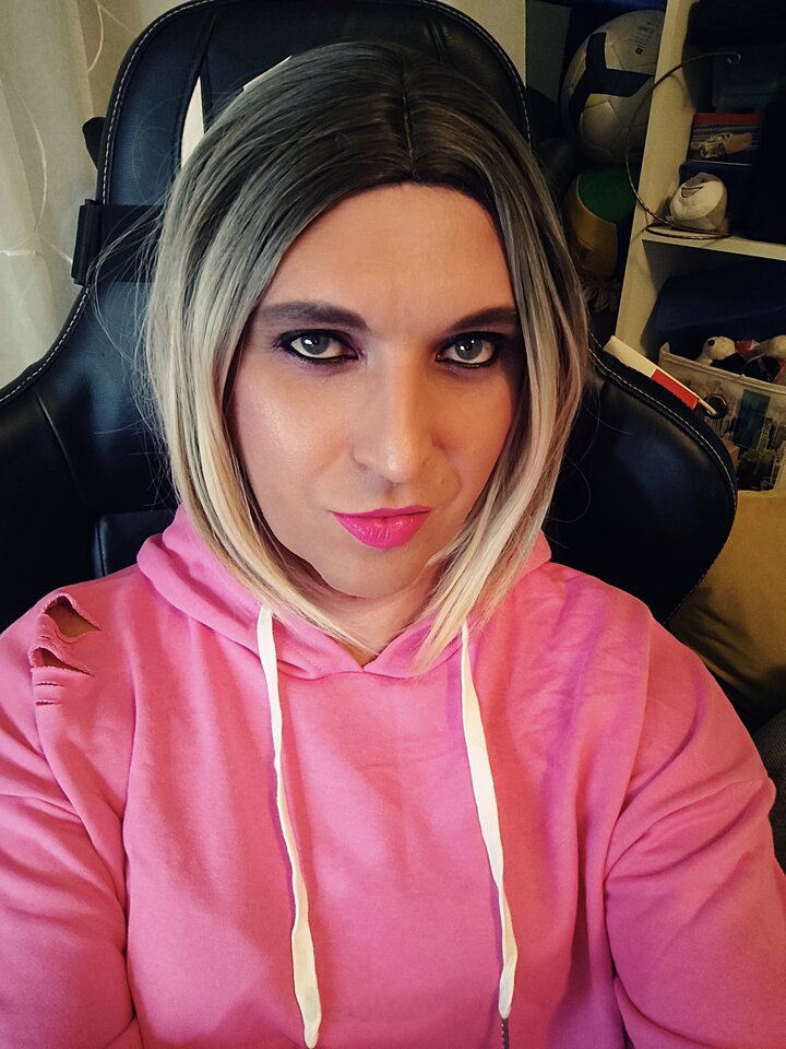 1000054980.jpg - SuniaaMartunia