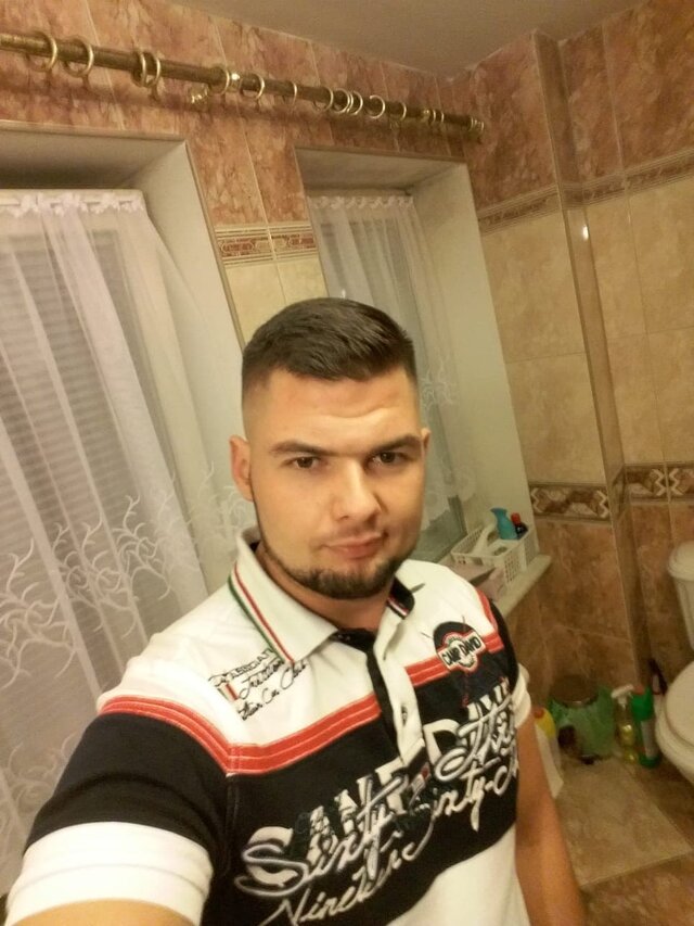 Maciek30081989