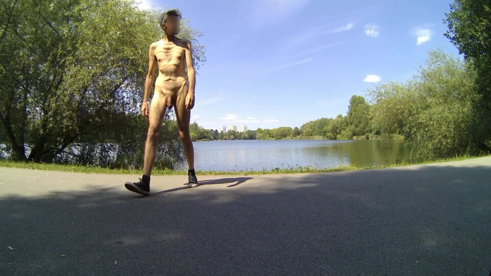 KATOWICE - 3 Stawy 20240731_1349.mp4_snapshot_00.38.591.jpg - Krzysztof_cfnm