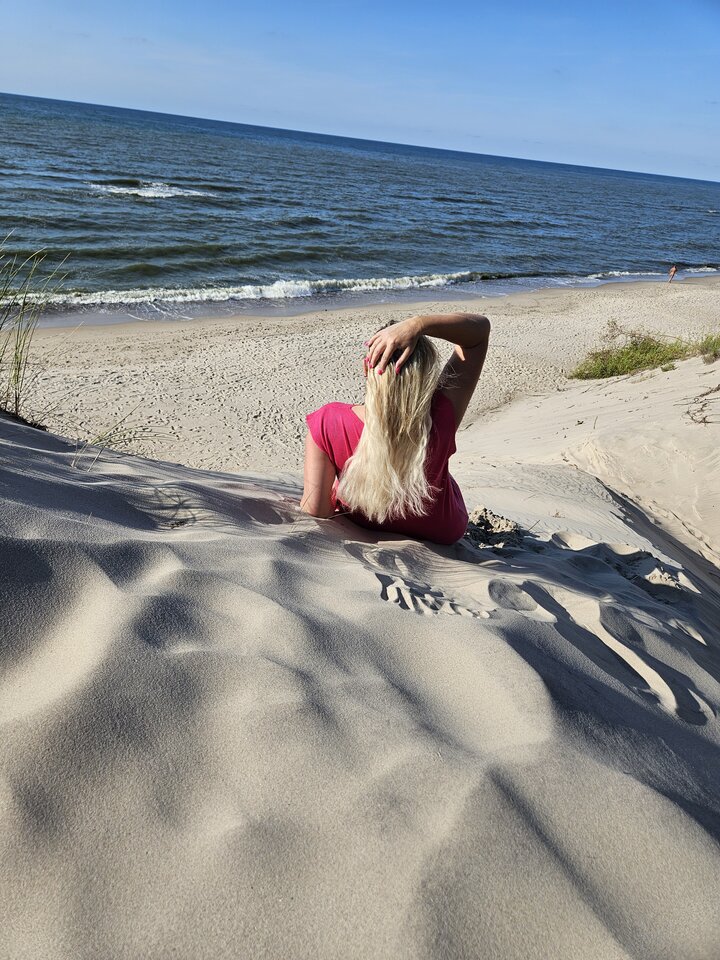 20240801_173427.jpg - Rose45