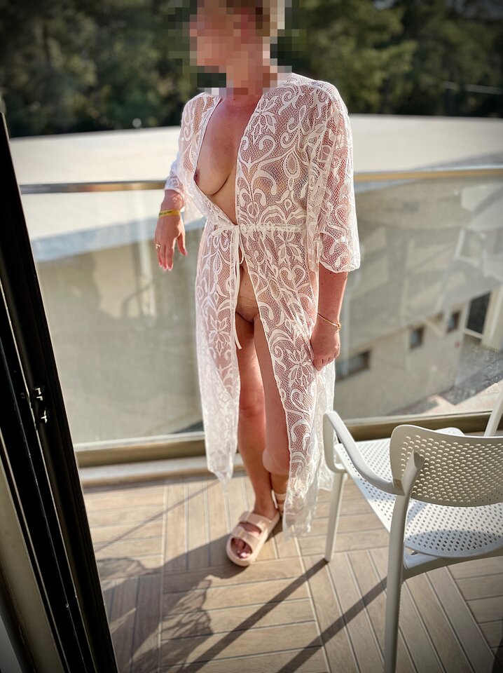 photo-output.jpeg - hotpasion